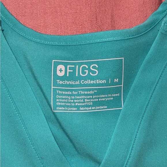 Figs Oasis Caterina Scrub Top - Picture 3 of 3